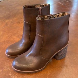 NEW KORKS DESTINY BOOTIE SIZE 8